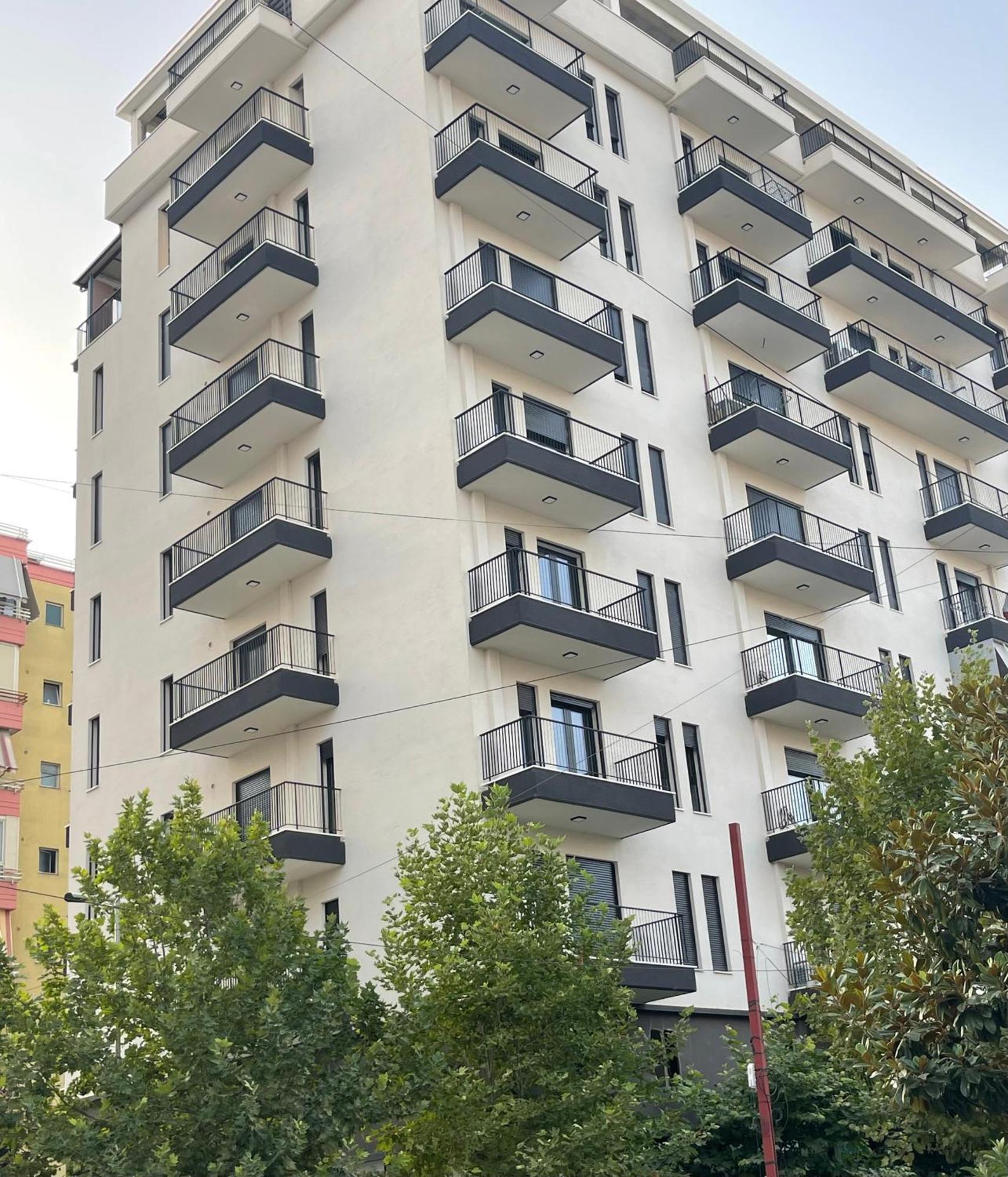Modern Apartment In Central Vlorë Extérieur photo